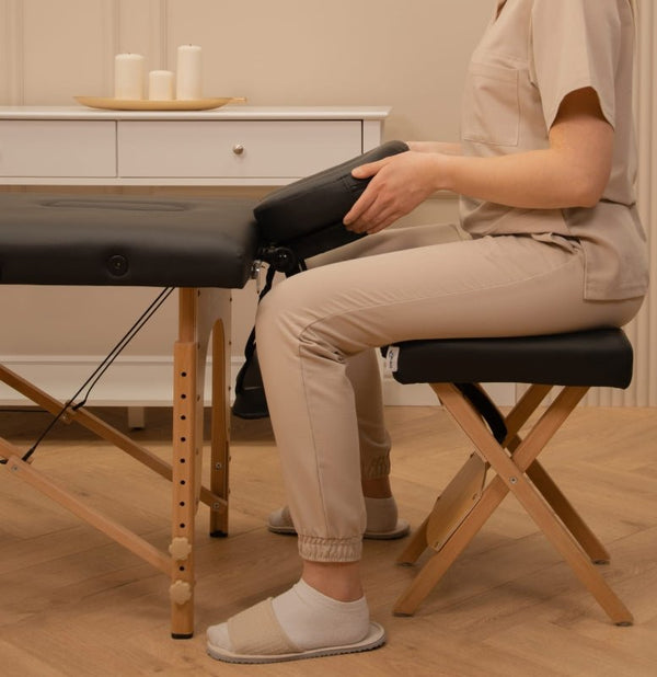 Taboret drewniany składany - Czarny - Studio Bay